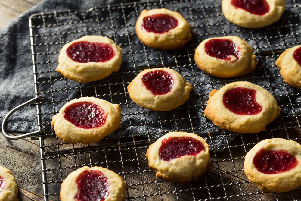 jelly filled cookies