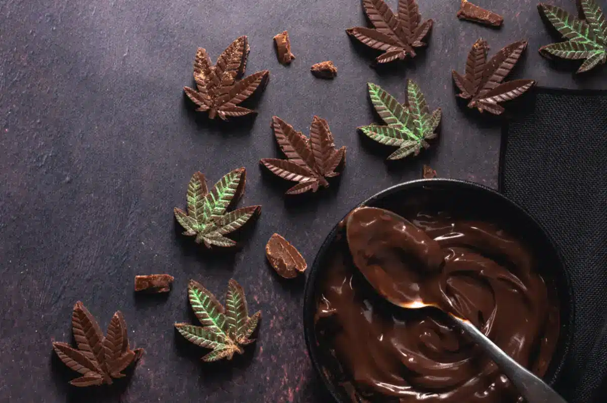 Baking at home with chocolate sauce