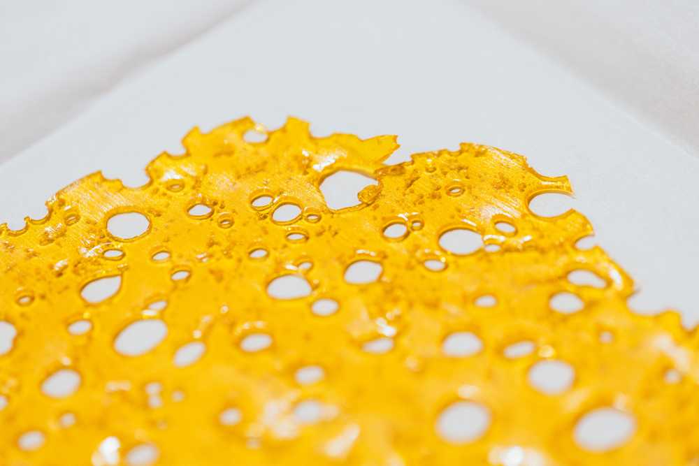 Cannabis Shatter Marijuana Extract Live Resin