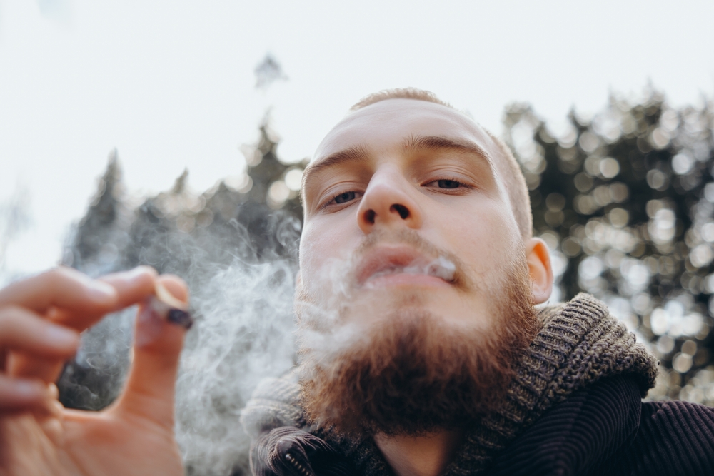 How to Get Rid of Red Eyes After Smoking Cannabis